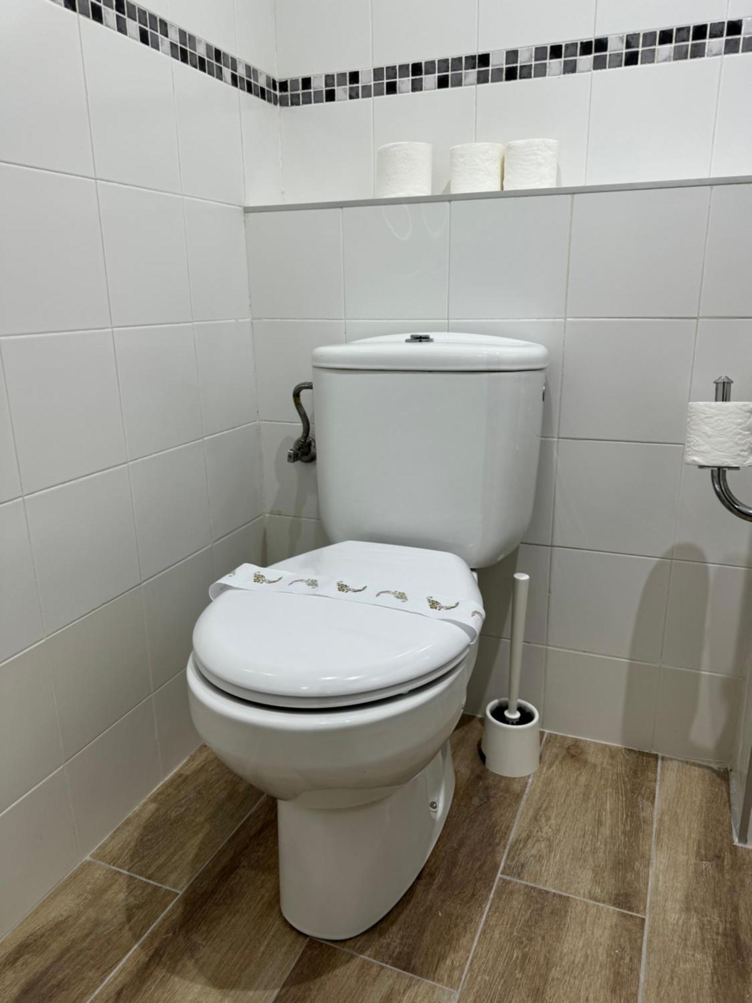 La Mascarada De Alamos Appartement Málaga Buitenkant foto