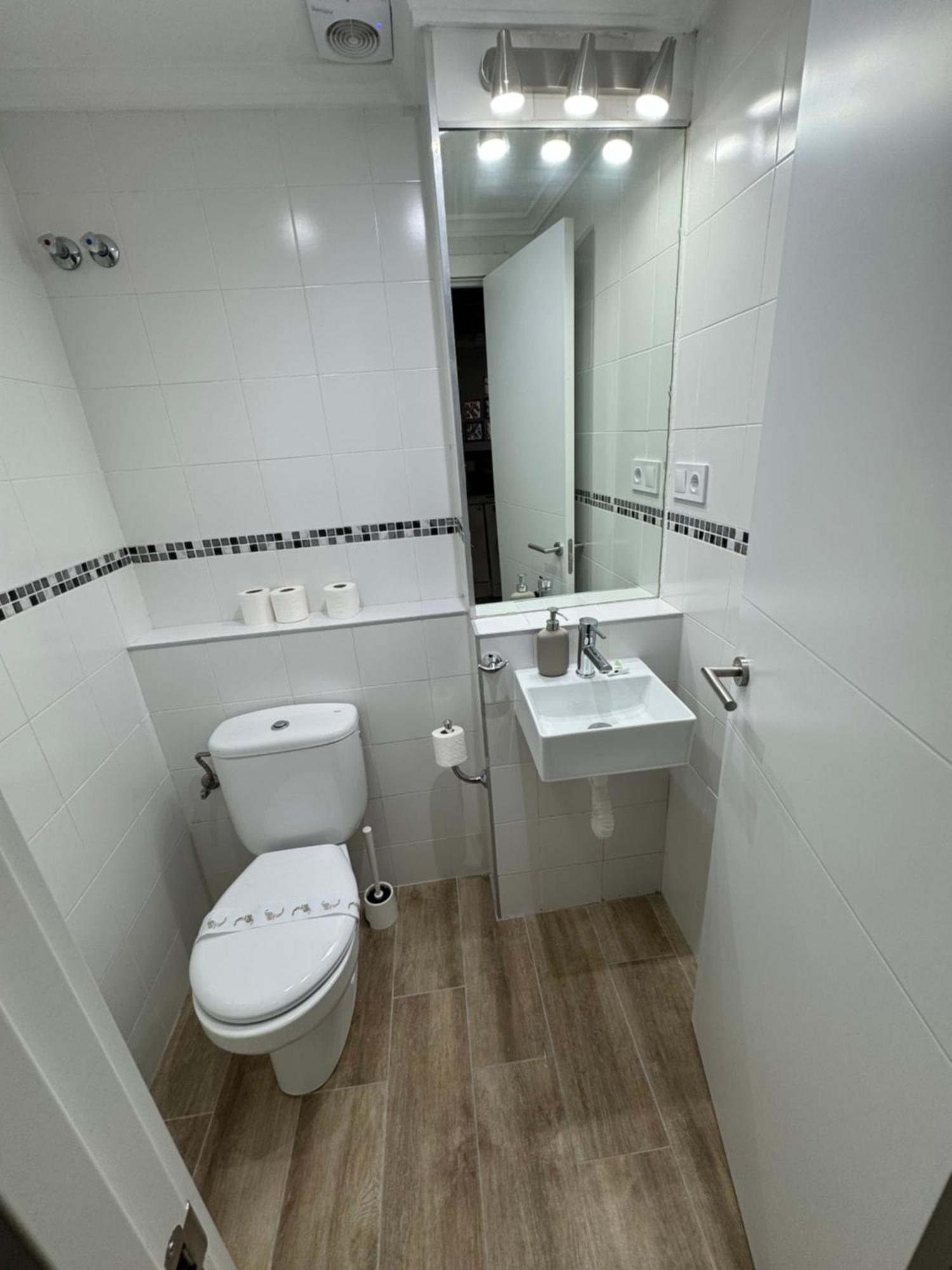 La Mascarada De Alamos Appartement Málaga Buitenkant foto